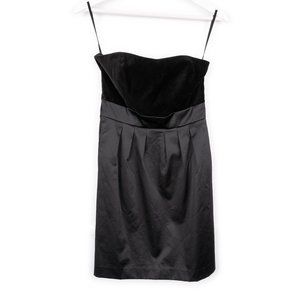 BANANA REPUBLIC little black velvet / satin strapless dress size 4